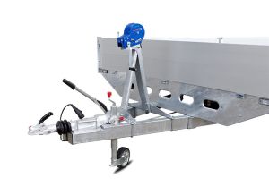 Лебедка с кронштейном на дышло прицепов линейки МЗСА 8322 (900кг) МЗСА 4500.0028