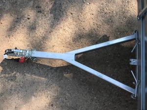 Дышло прицепа МЗСА 817701 (бортовые одноосные пм 750кг исполнения 012 (014), кроме 18.012 и 19.012) квадрат 60