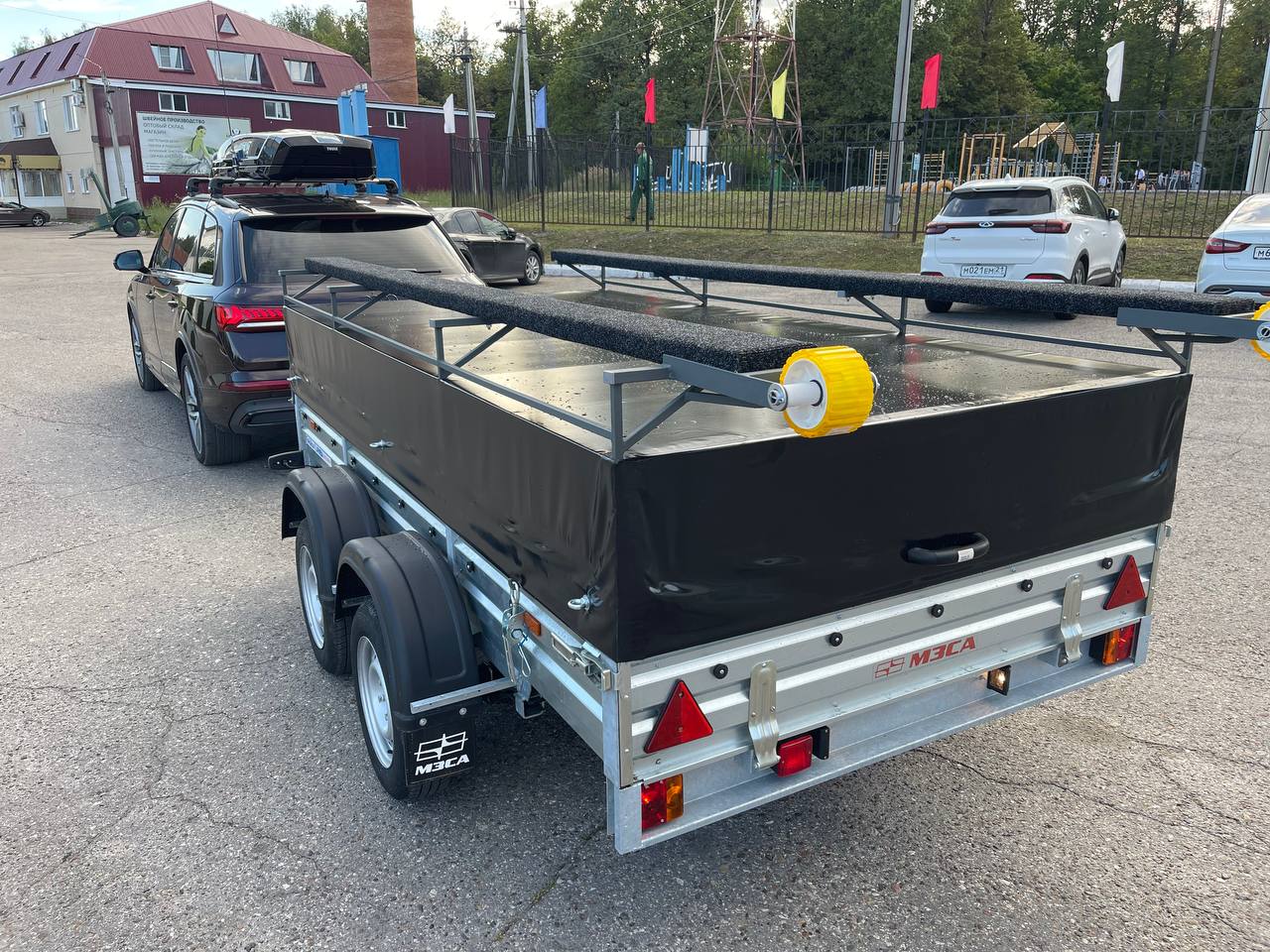 Двухосный прицеп 2 в 1 - для груза и лодки ПВХ