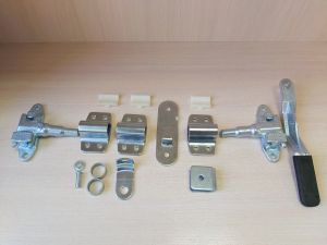 Замок для ворот прицепа штанговый d 22мм наружный (прямая ручка)