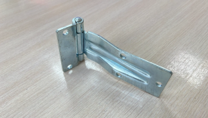 Петля воротная для прицепа 180мм