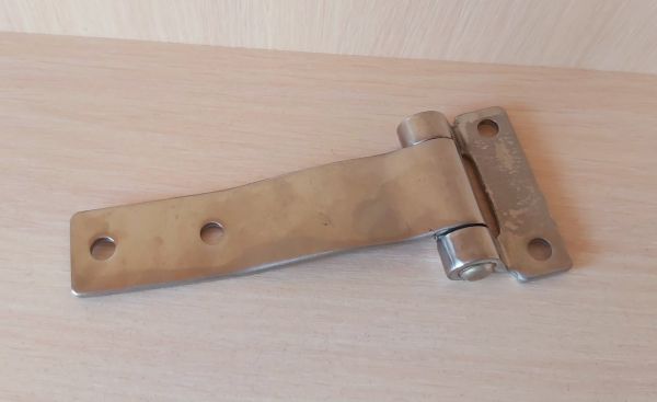 Петля воротная для прицепа 140мм