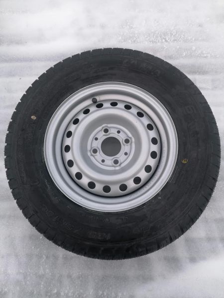 Запасное колесо прицепа МЗСА 185R13С в сборе
