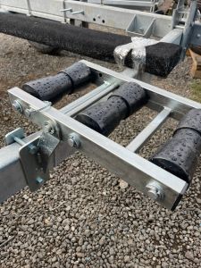 Килевая система (качеля лодочного прицепа), оцинкованная