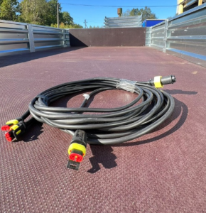 Жгут электропроводка прицепа МЗСА 817717 исп 022 (025), 817732 исп 022. Жгут с левой стороны с байонетом (кузов 3,45х1,51м, дышло 1,27м)