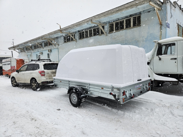 Крышка для прицепа 352015 Эврика 817718 исп.012 (015, 022, 025), 817736 исп.012 (022), B 3520-1.13 исп.111 Н 1200 мм, белая