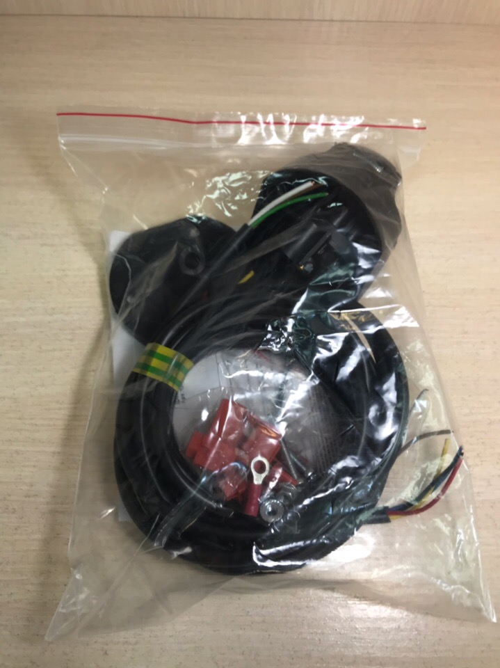 import_files/5c/5c507ede-f3a4-11e6-bdab-fcaa144f74a9_e7e4cdff-97ec-11e9-b931-fcaa144f74a9.jpg