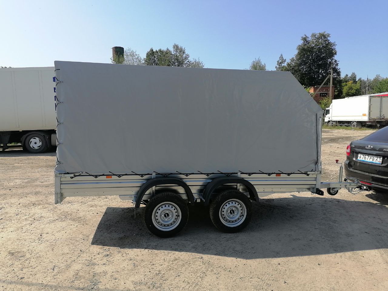 Движение с легковым прицепом - особенности управления!