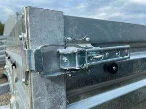 Замок борта прицепа МЗСА с 2022г, 1267.14.000 (без ответной пластины арт.9361 МЗСА) 