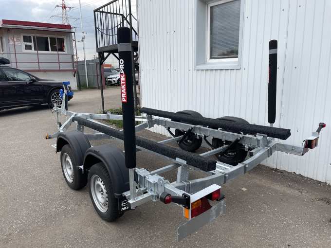 Ворота лодочного прицепа зачем нужны?