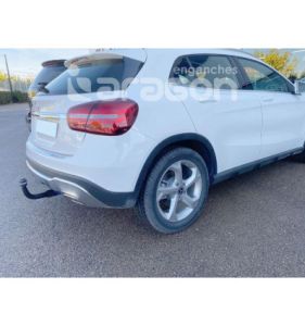 farkop-na-mercedes-gla-class-e2203av[1]