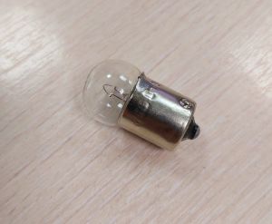 Лампа для контурного фонаря прицепа, одноконтактная Маяк 5W 12V 61205 (для контурных фонарей типа ГФ 3)