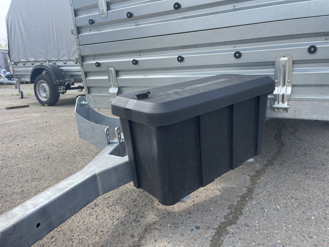 import_files/e0/e00cb356-2433-11f1-953c-2e85087d90e1_832de244-751f-11f1-925f-2e85087d90e1.jpg