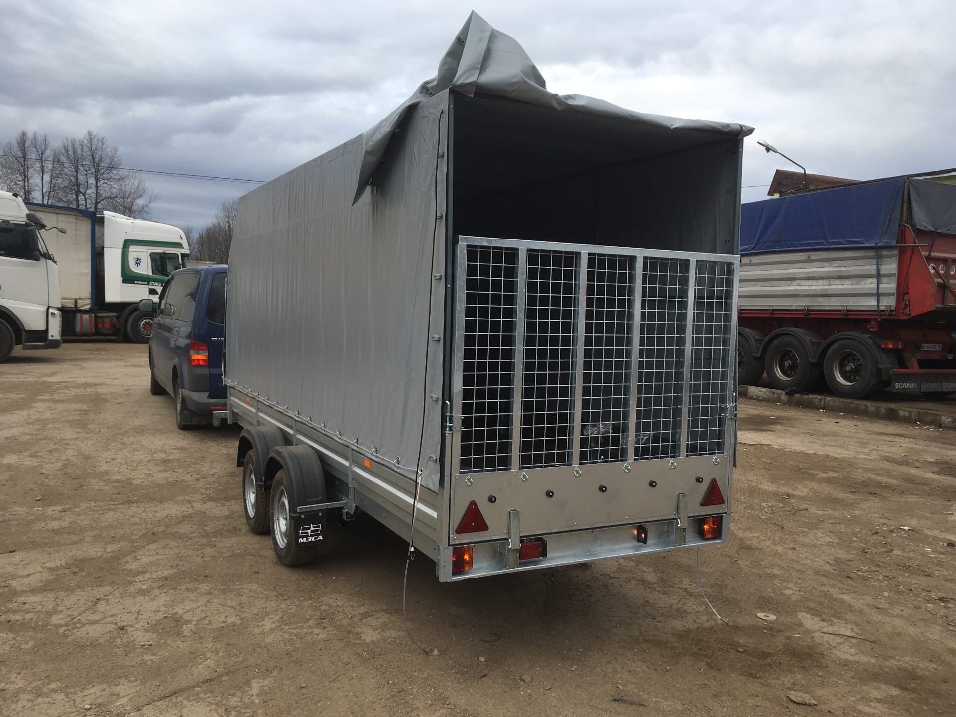 Прицеп МЗСА 817735.012 с трапом МЗСА