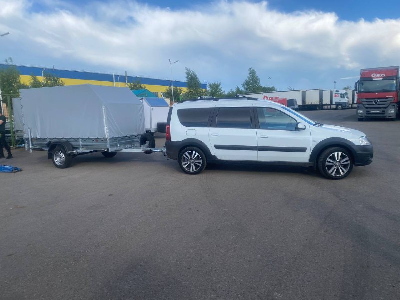 Строительный прицеп