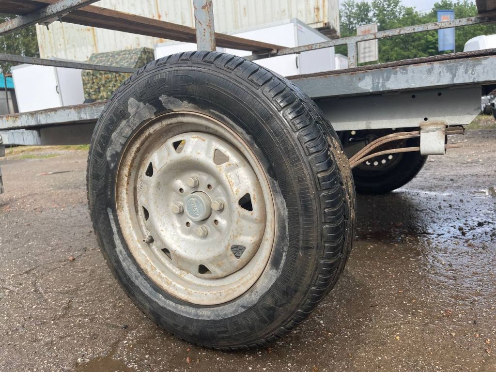 Колесо прицепа