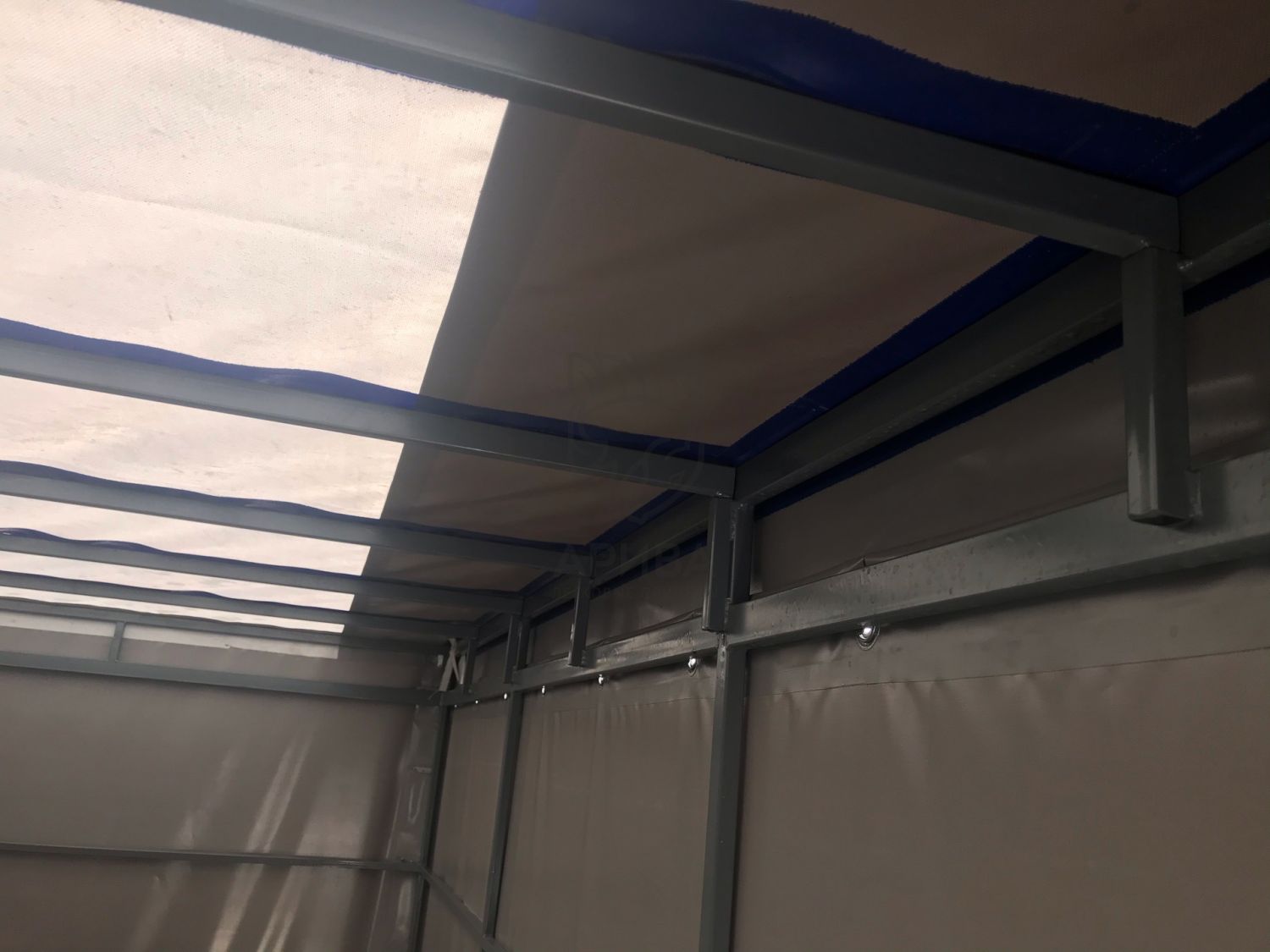 Прицеп МЗСА 817719.012 с ЕВРО тентом и верхней погрузкой