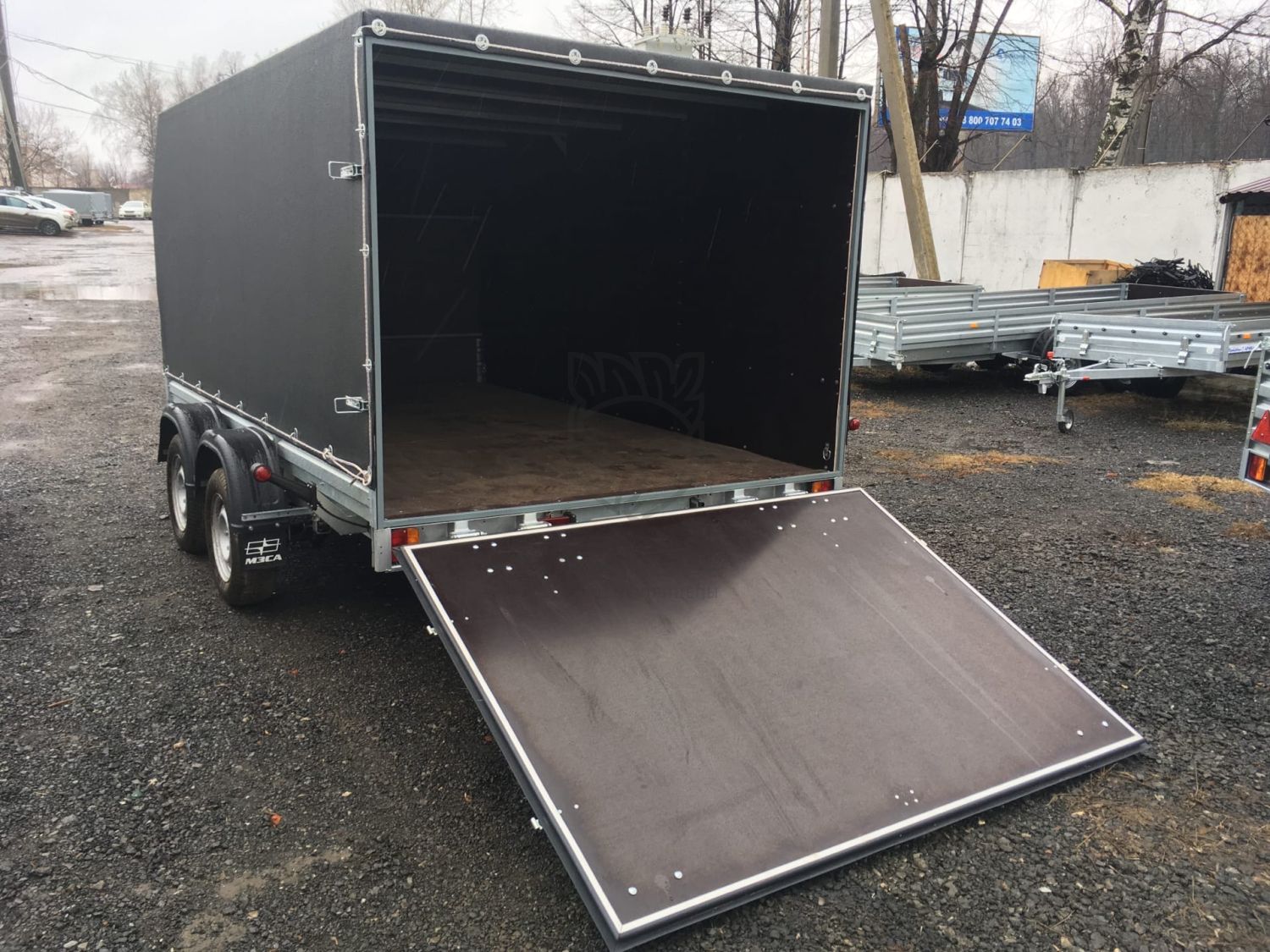 Прицеп МЗСА 817736.012 с трапом и ЕВРО тентом