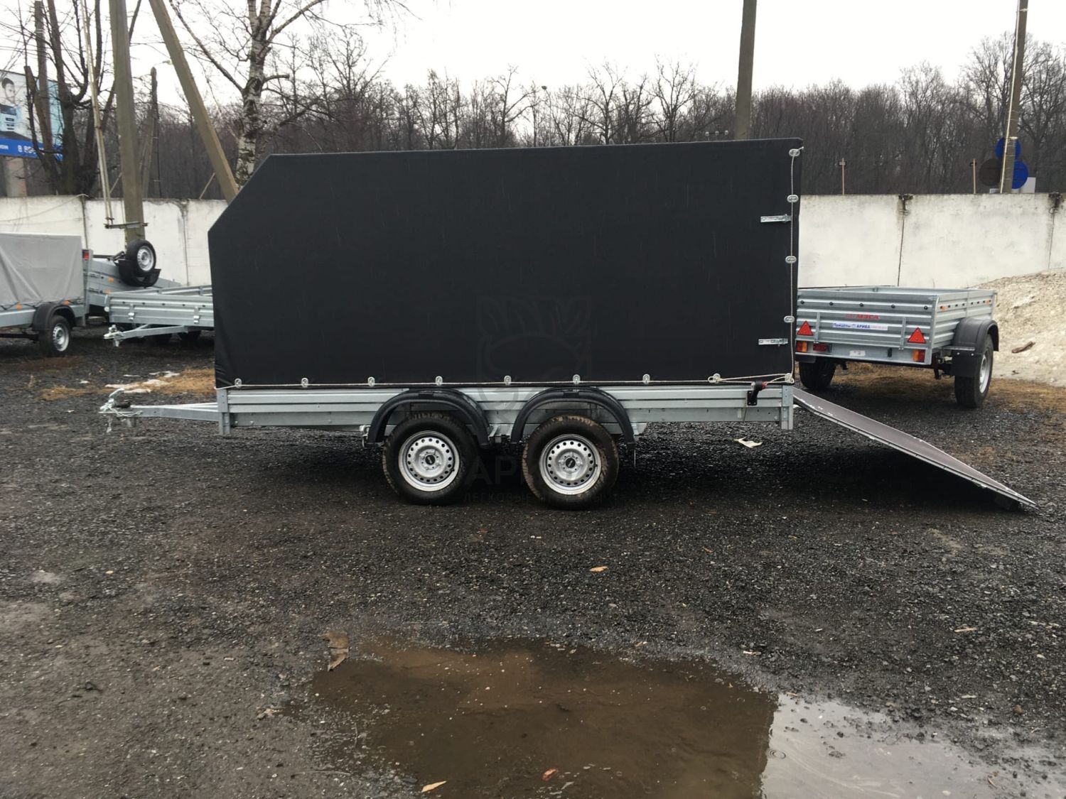 Прицеп МЗСА 817736.012 с трапом и ЕВРО тентом