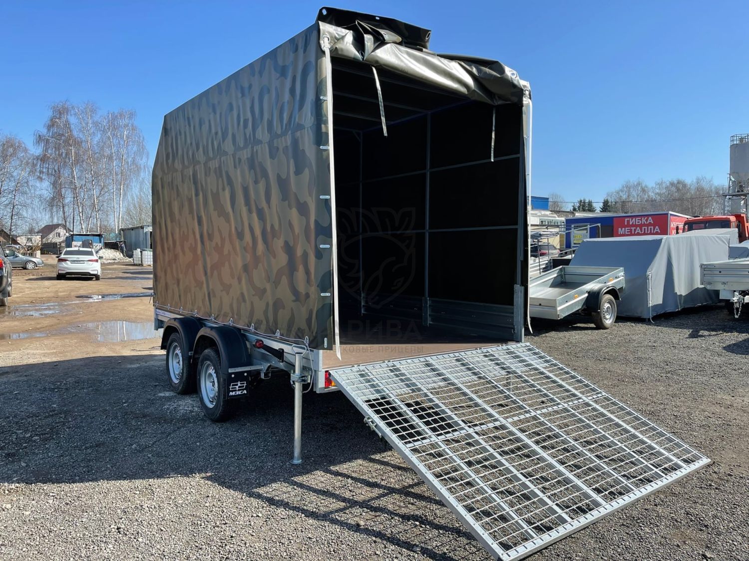 Прицеп МЗСА 817736.012 с трапом МЗСА