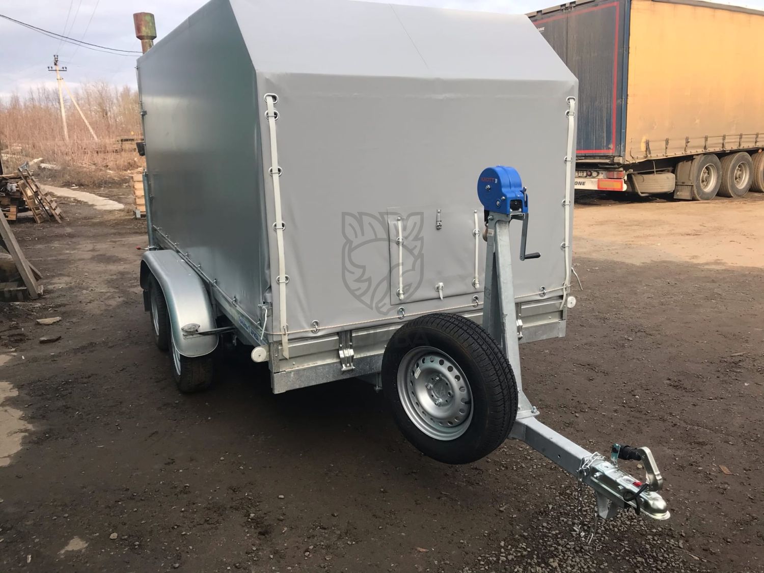 Прицеп двухосный для легкового автомобиля