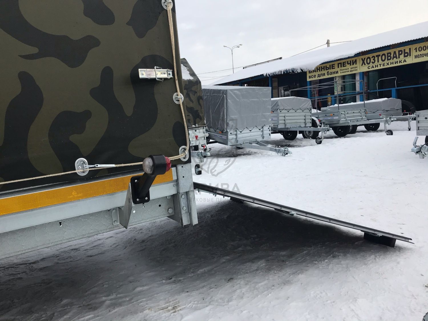 Прицеп для двух снегоходов МЗСА 817736.012