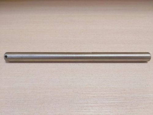 Ось килевого ролика прицепа d18, L275