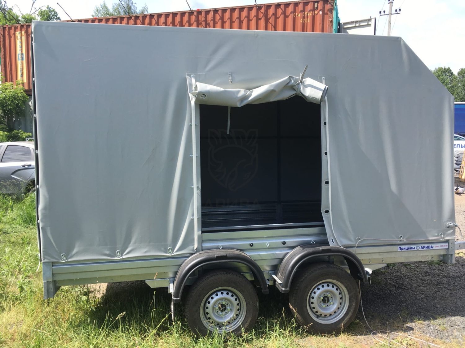 Двухосный прицеп МЗСА 817732.012 с заводским трапом и ЕВРО тентом