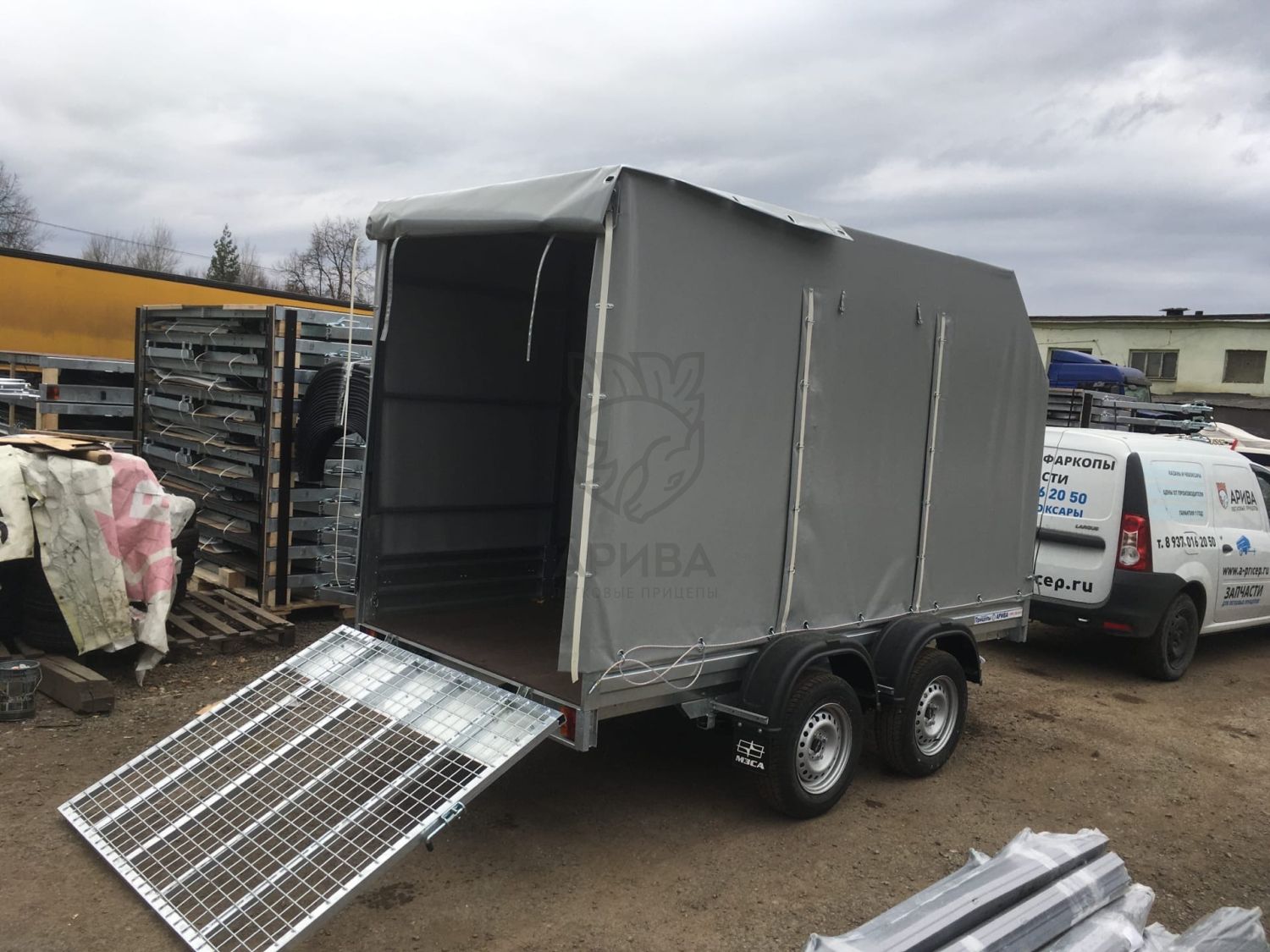 Прицеп МЗСА 817731.012 с трапом МЗСА