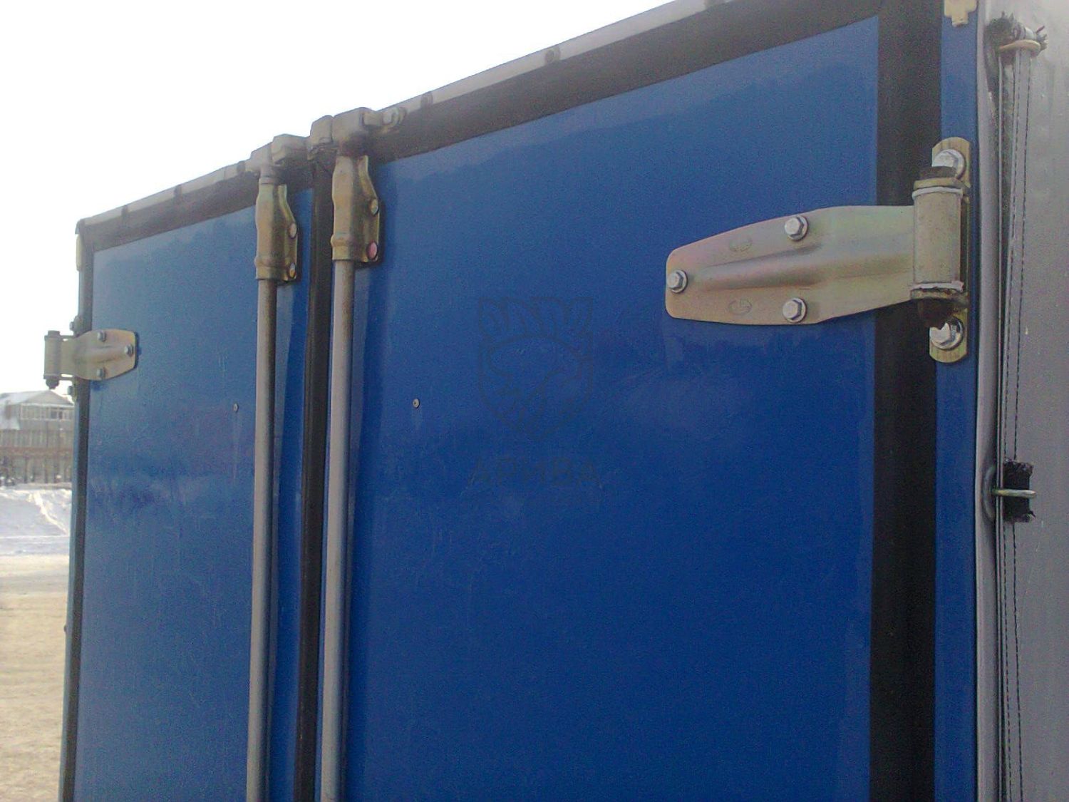 Установка ворот на легковые прицепы