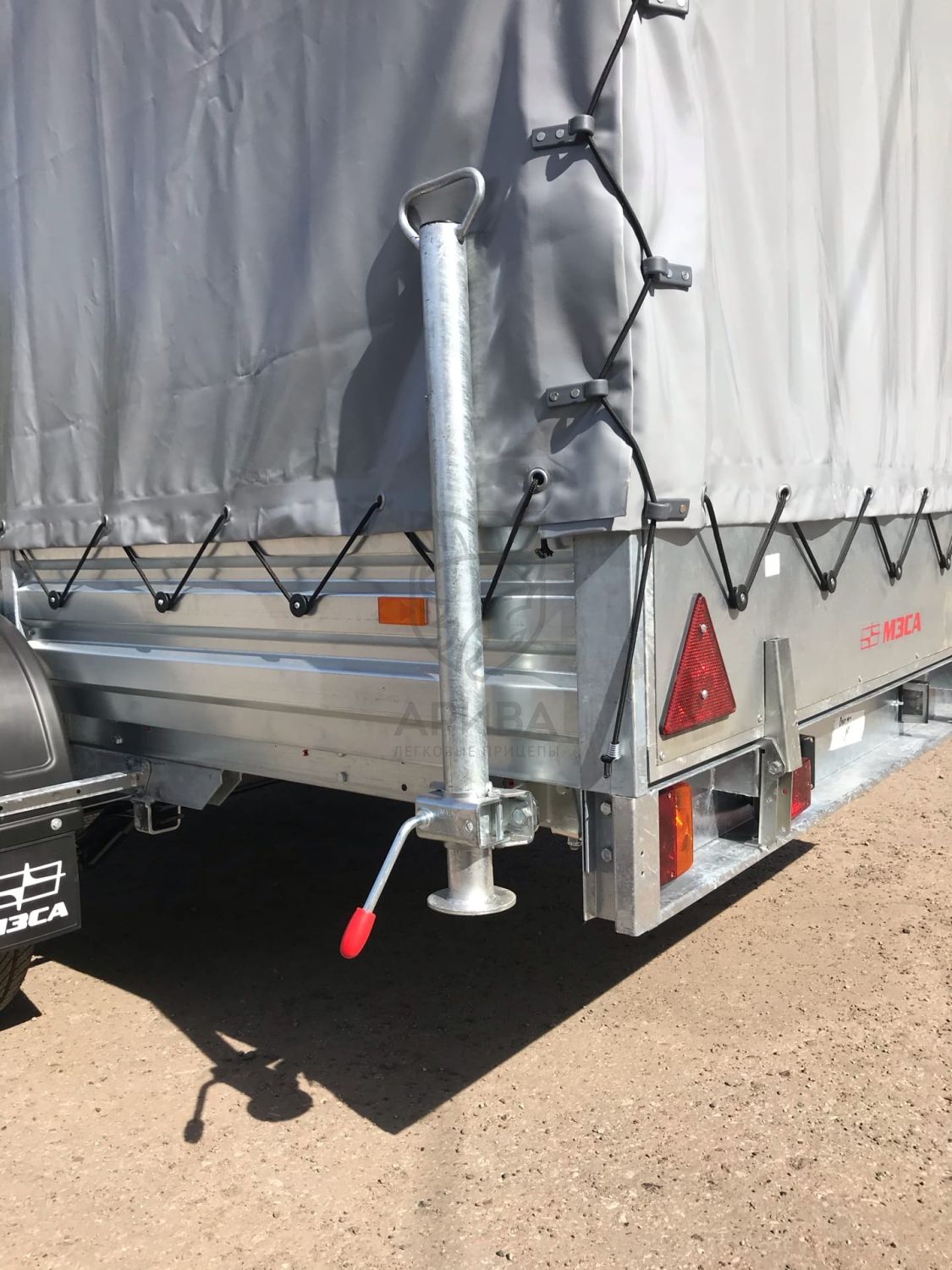 Прицеп МЗСА 817732.012 с трапом МЗСА