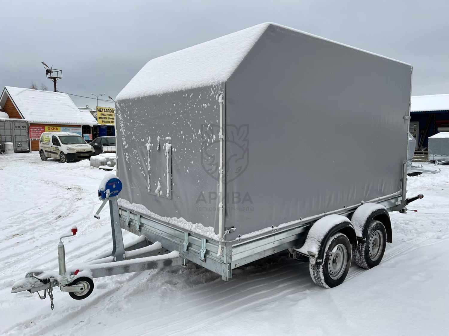 Прицеп МЗСА 817736.012 с трапом и боковой дверью