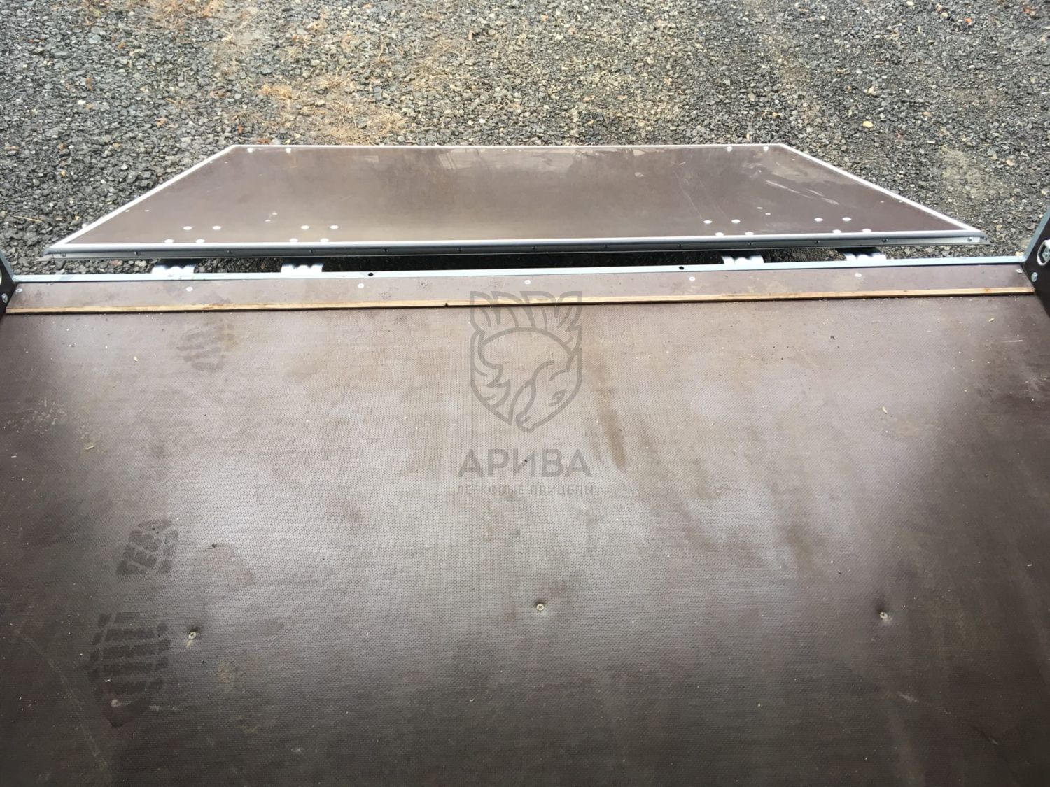 Прицеп МЗСА 817736.012 с трапом и ЕВРО тентом