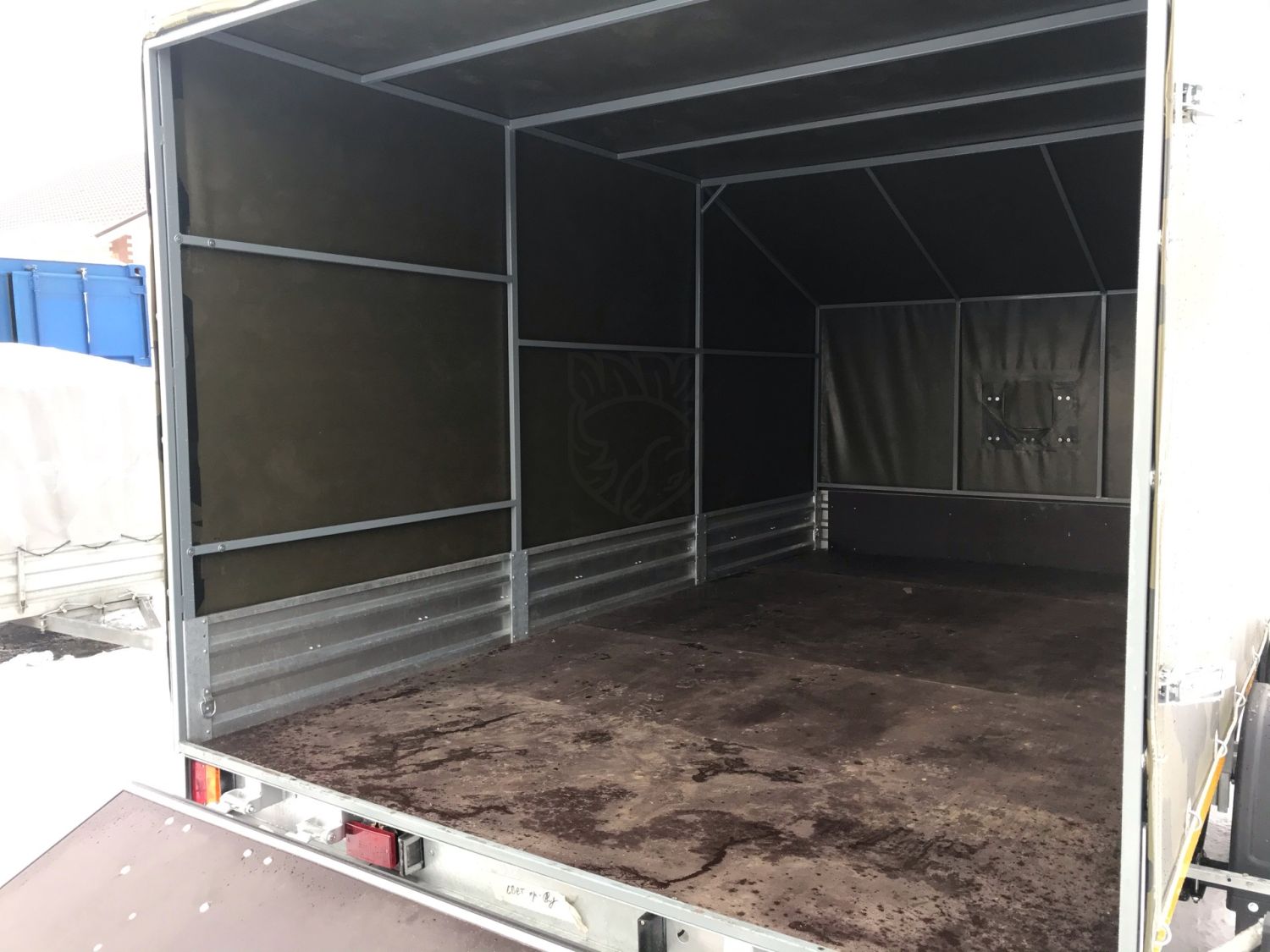 Прицеп для двух снегоходов МЗСА 817736.012