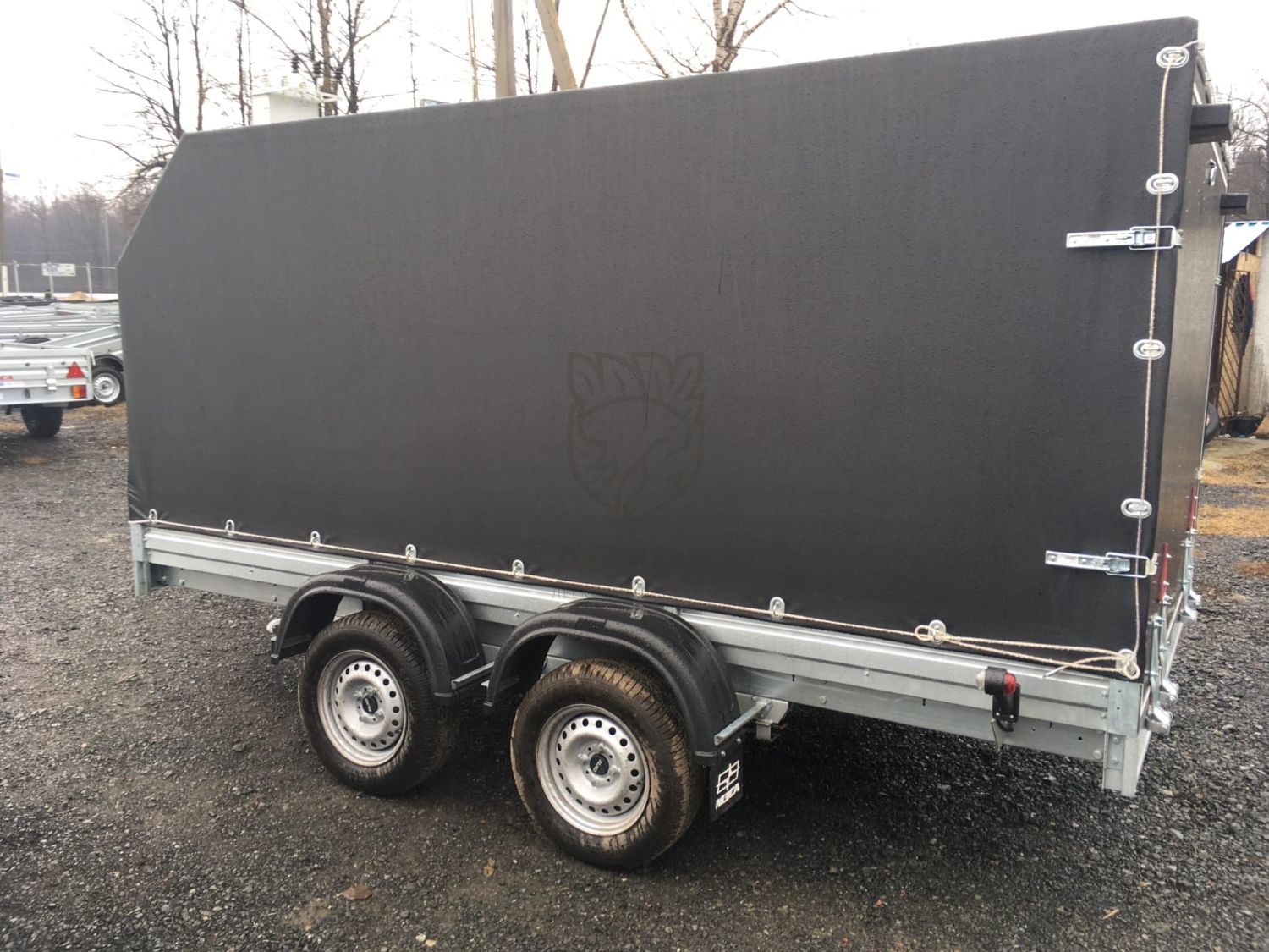Прицеп МЗСА 817736.012 с трапом и ЕВРО тентом