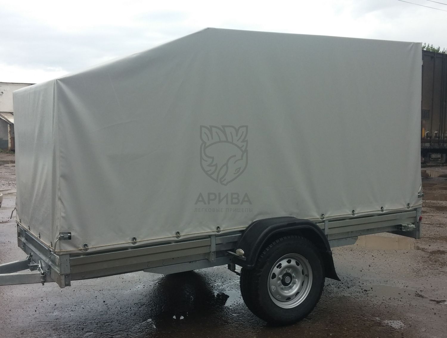 Изготовление качественных тентов и каркасов на легковые прицепы