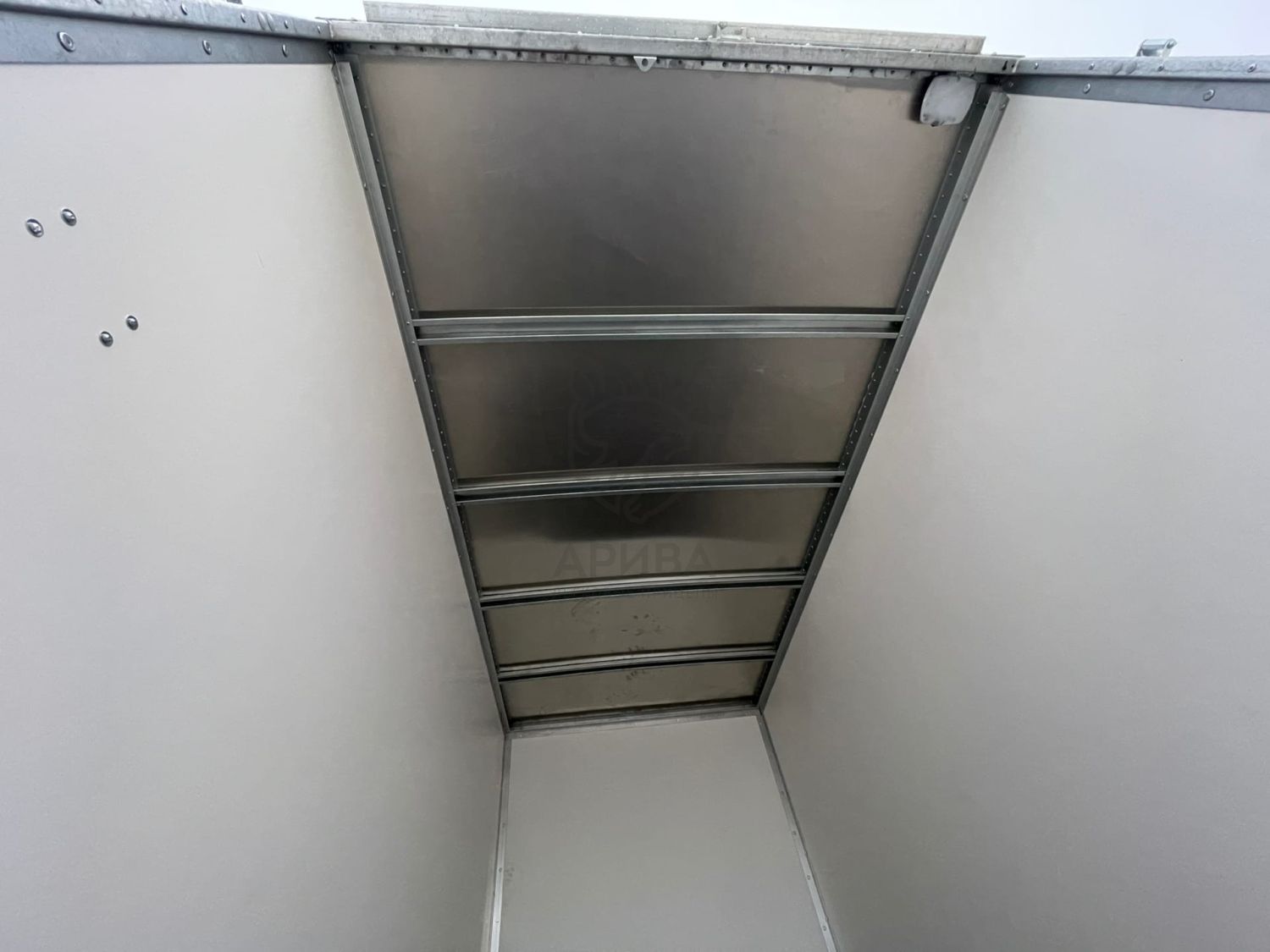 Промтоварный прицеп-фургон МЗСА 817783.001. Категория "В" 