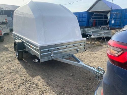 Прицеп МЗСА 817717.022 с крышкой Эврика, цвет белый