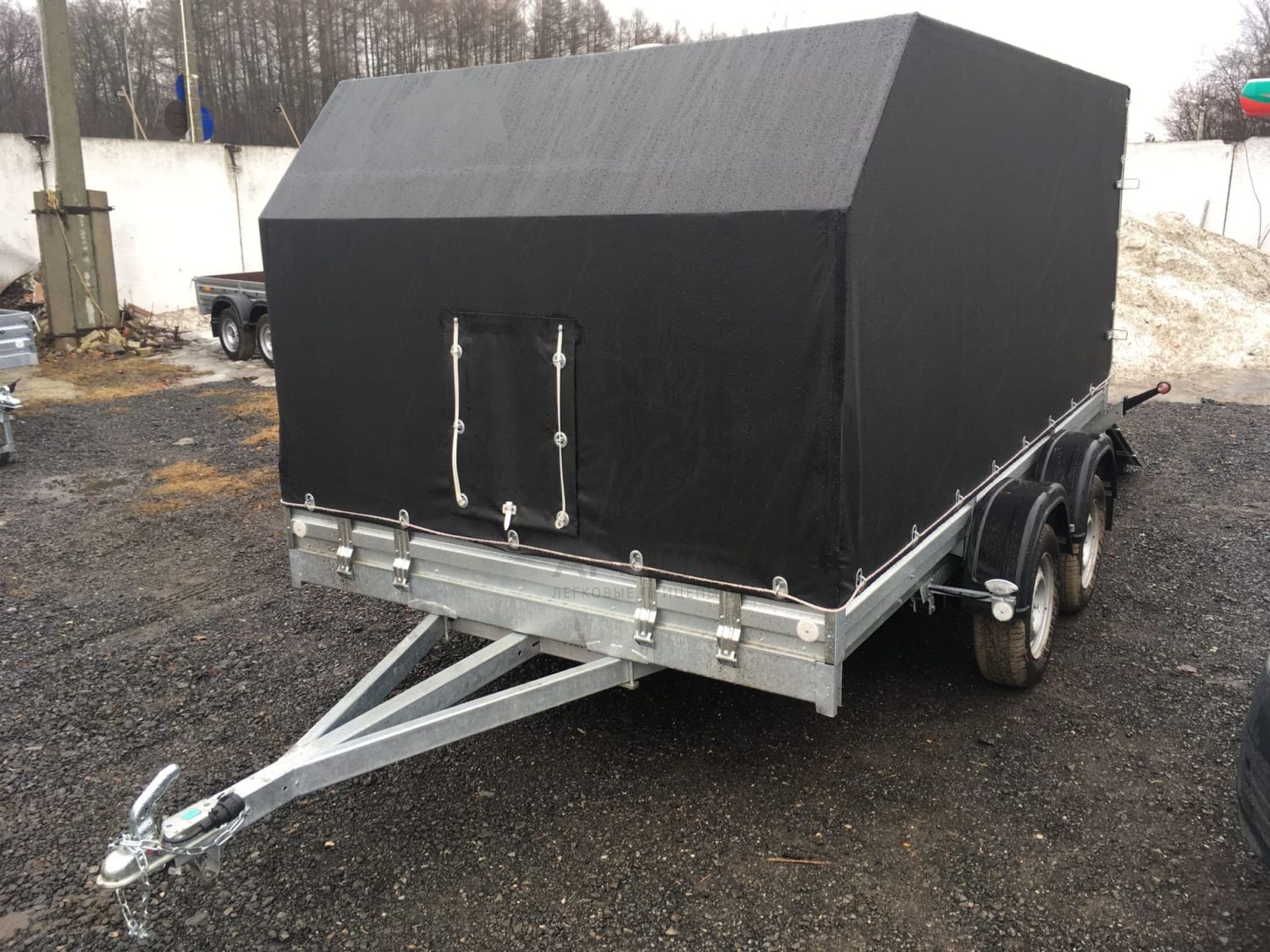 Прицеп МЗСА 817736.012 с трапом и ЕВРО тентом