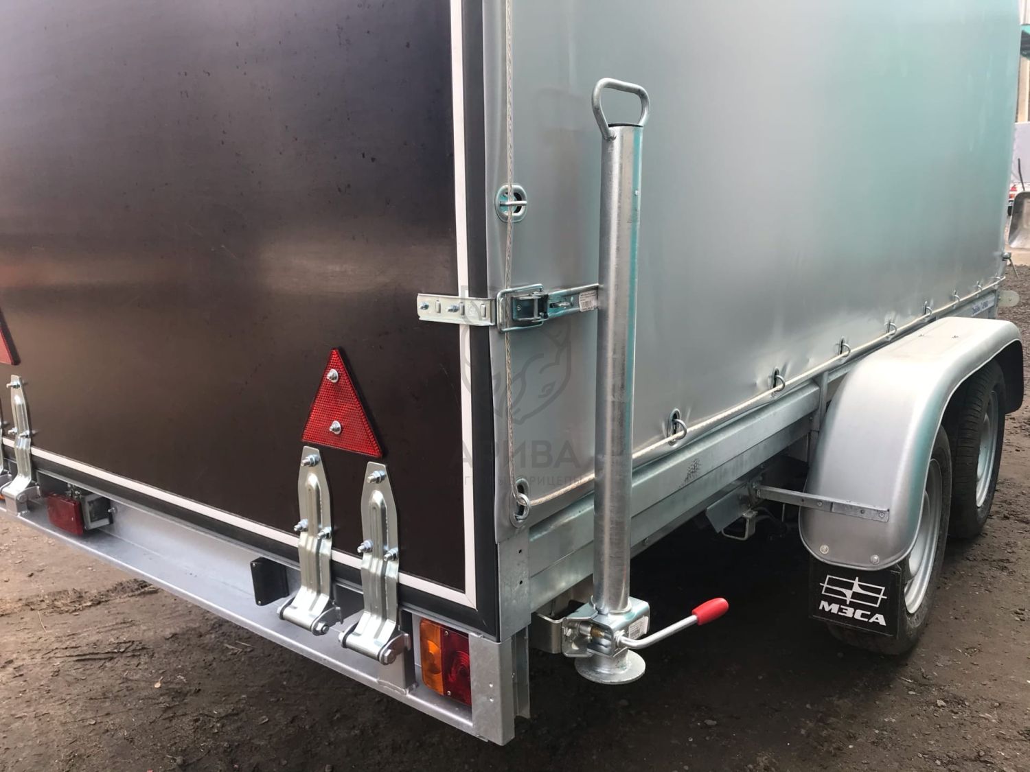 Прицеп двухосный для легкового автомобиля
