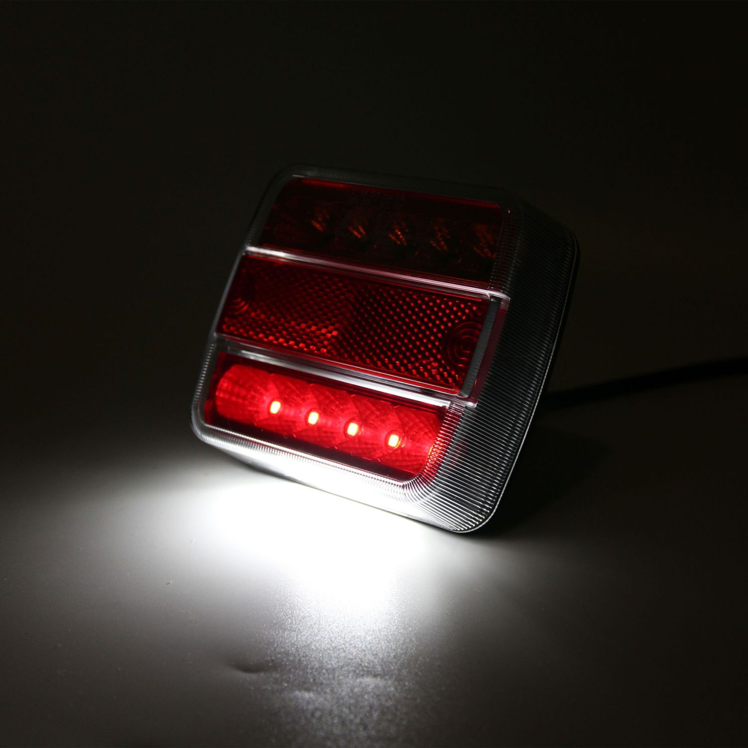 import_files/df/dfaf5b18-d491-11ef-8807-2e85087d90e1_0d04d1ba-d492-11ef-8807-2e85087d90e1.jpg