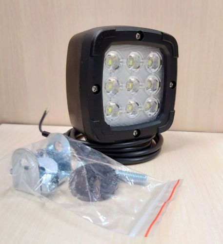 Фара рабочего света светодиодная FT-036 LED FRISTOM