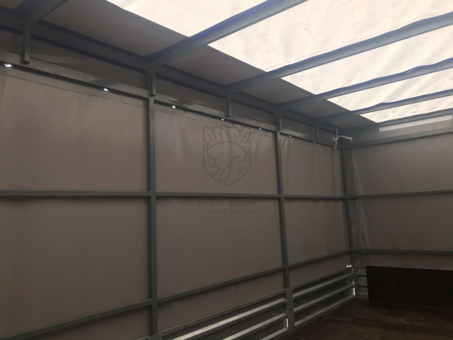 Прицеп МЗСА 817719.012 с ЕВРО тентом и верхней погрузкой