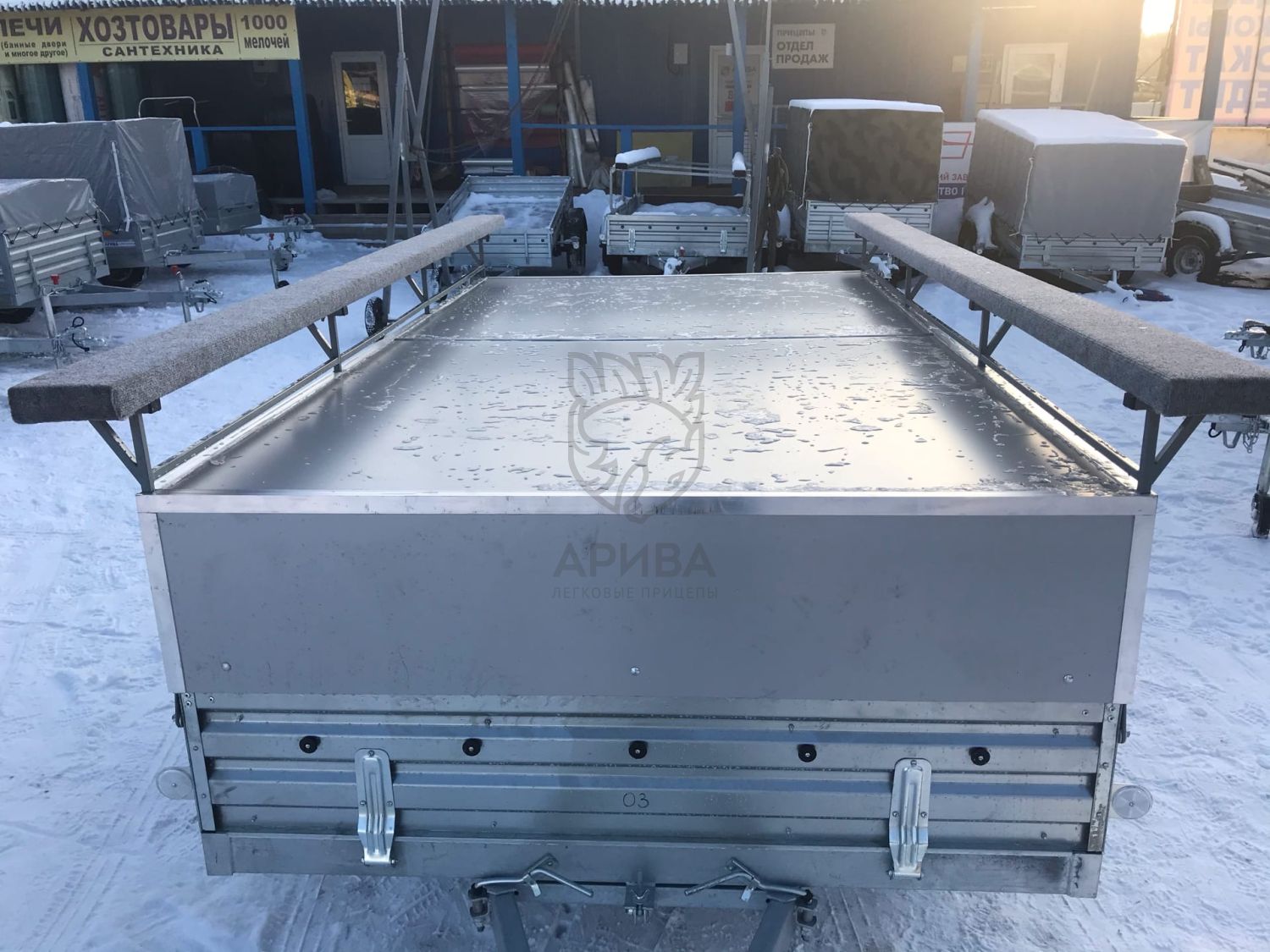 Прицеп с откидным стапелем МЗСА 817703.012
