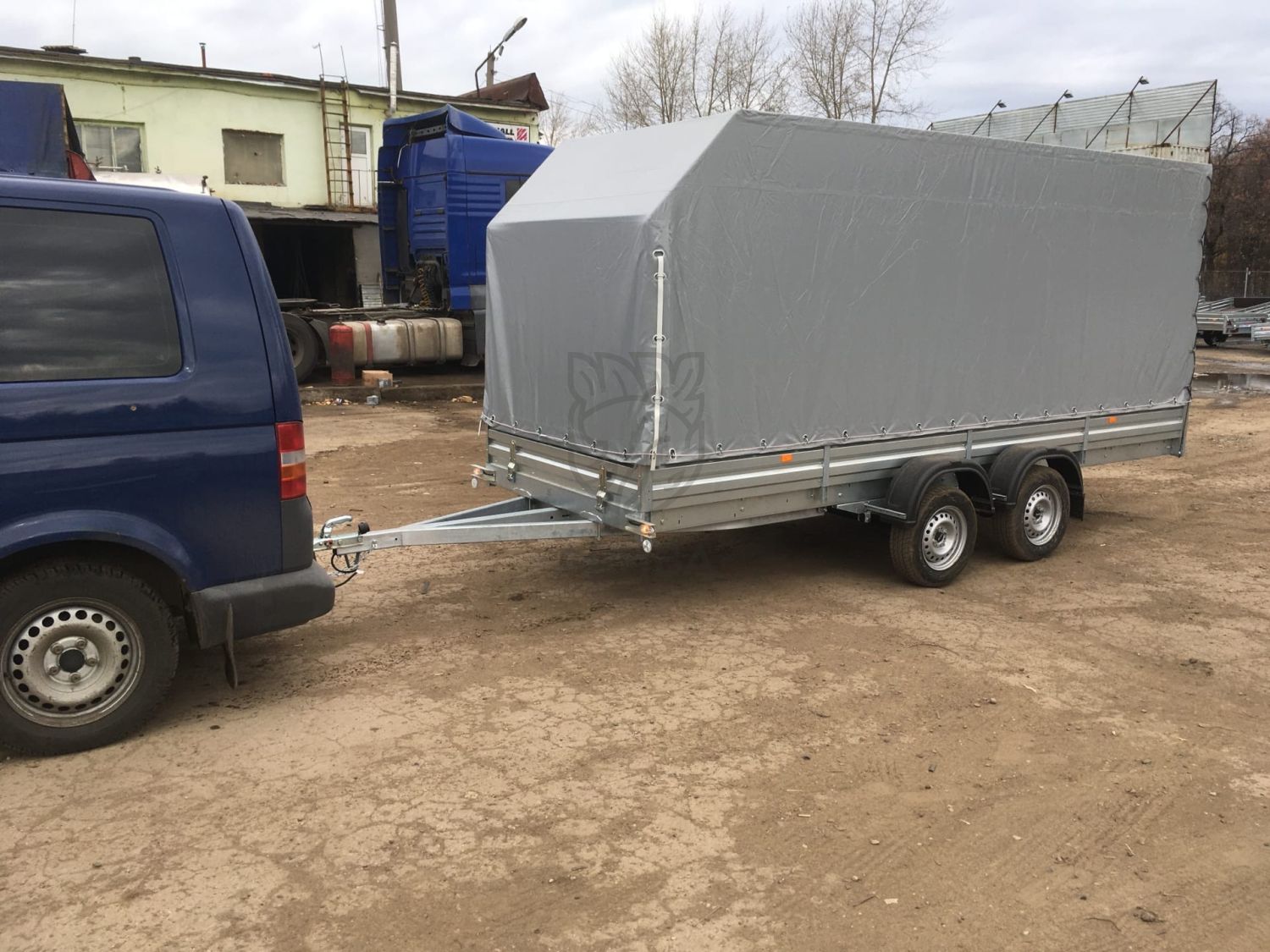 Прицеп МЗСА 817735.012 с трапом МЗСА