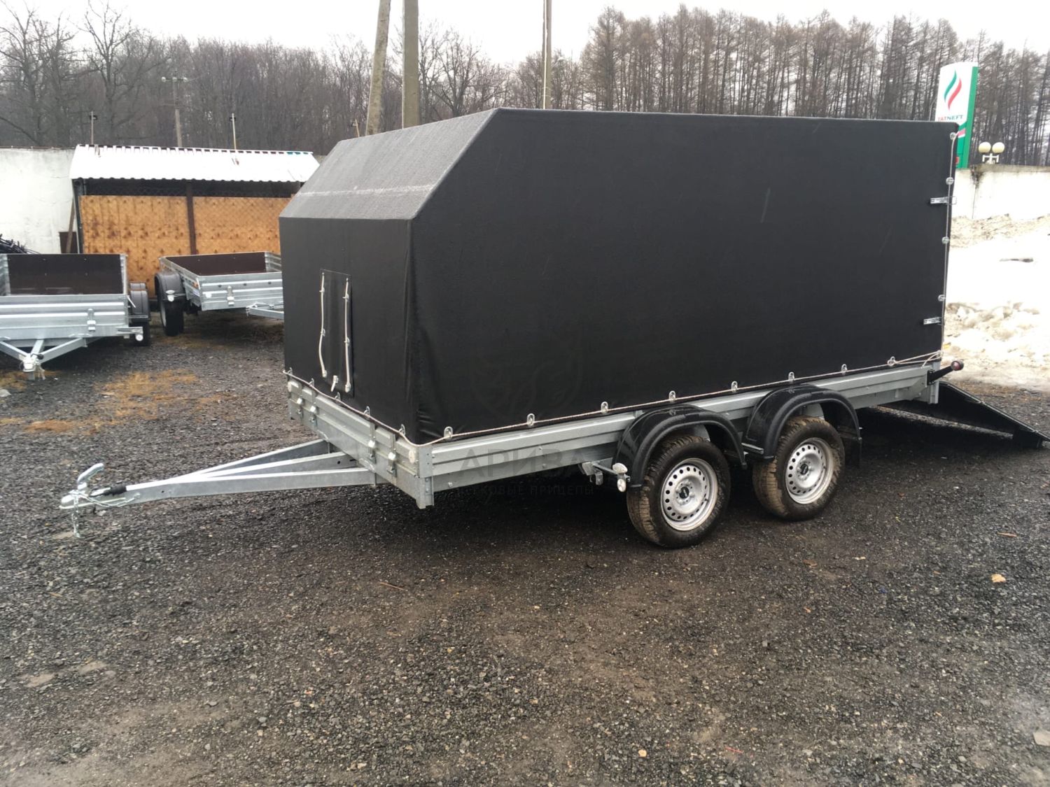 Прицеп МЗСА 817736.012 с трапом и ЕВРО тентом