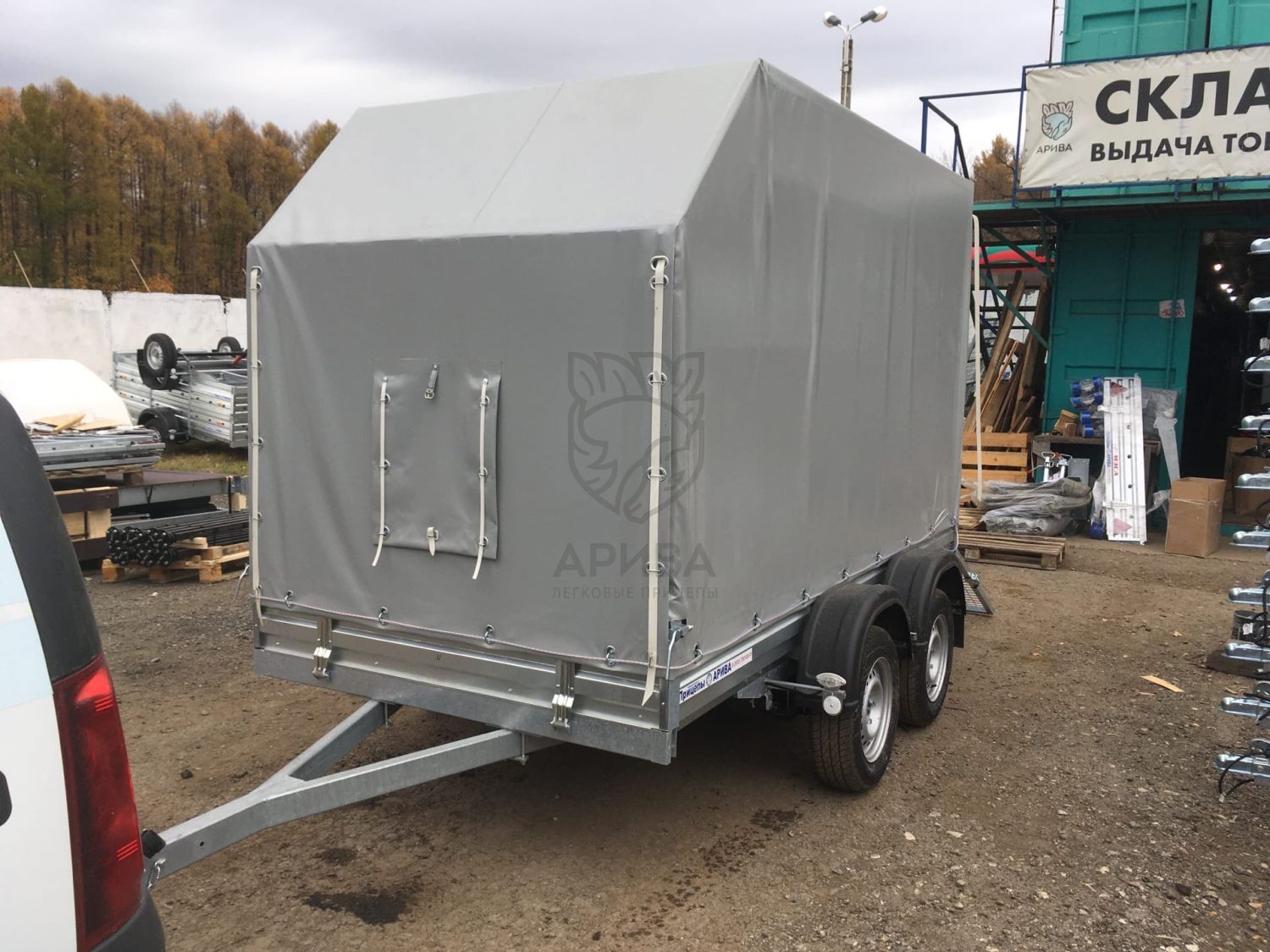 Прицеп МЗСА 817731.012 с трапом МЗСА