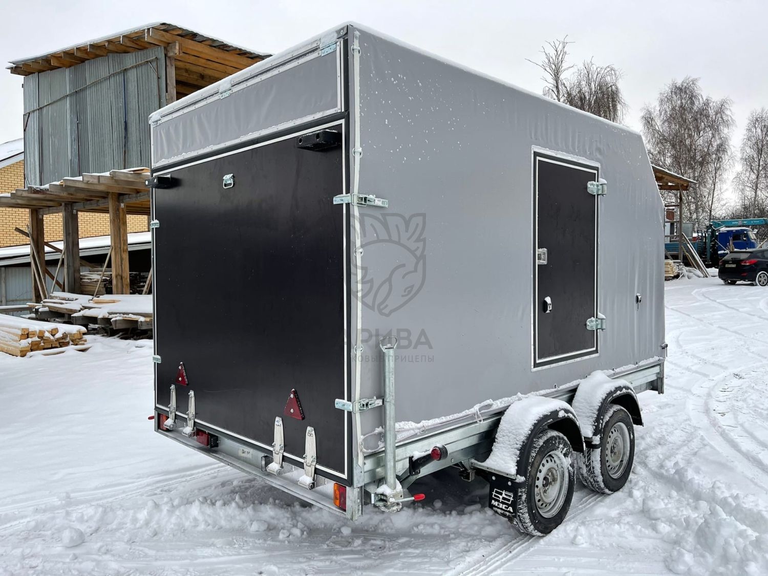 Прицеп МЗСА 817736.012 с трапом и боковой дверью