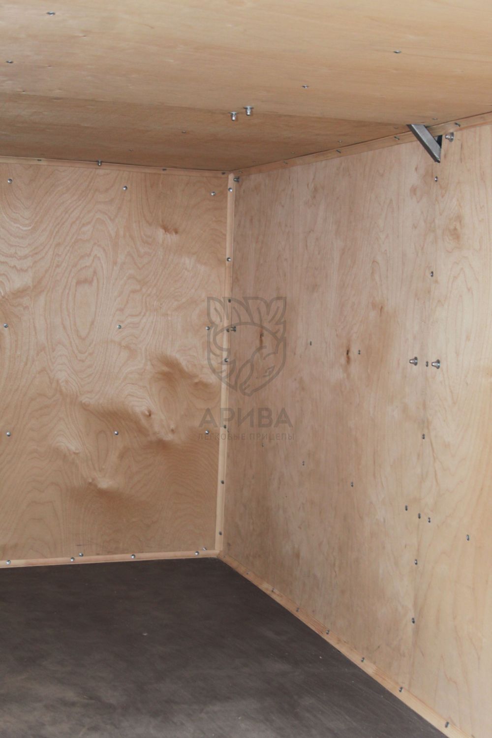 Обшитие прицепа фанерой