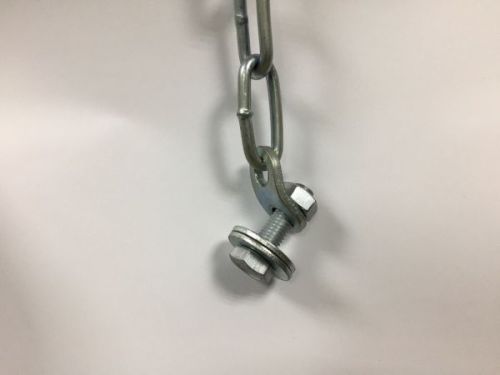 Болт М10х35 с гайкой и шайбами для страховочной цепи (для соединения цепи с фаркопом)